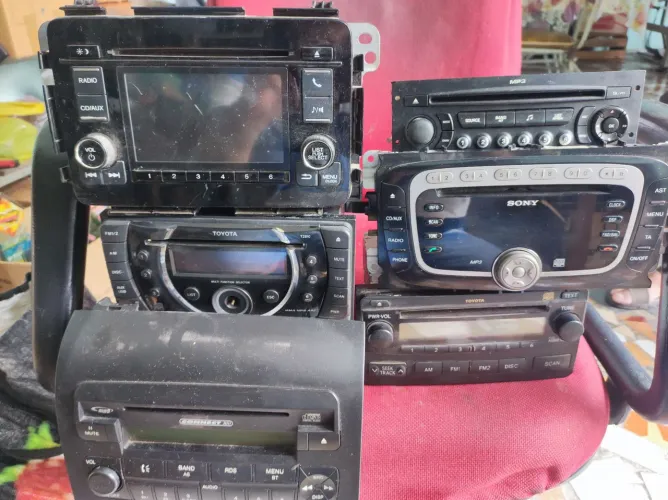 Som automotivo original(somente para retirar peças)