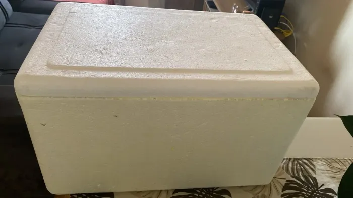 Vendo Caixa Isopor 50 litros
