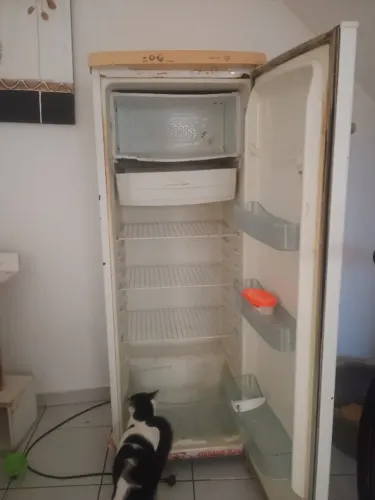 Geladeira usada