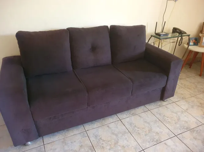 Sofá suede 3 lugares