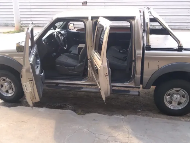 Ford Ranger XLS 2.3 16V 145cv/150cv 4X2 CD 2007