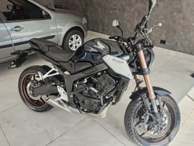 HONDA CB650R ANO:2021/2021 'ABS'
