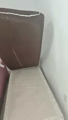 Cama e colchão
