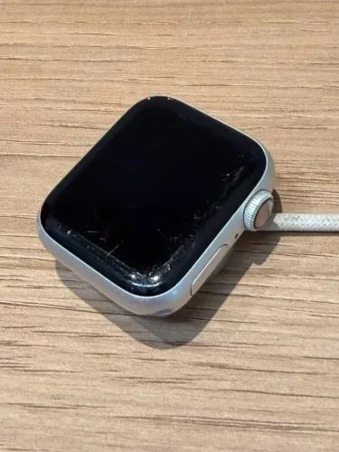 Apple Watch Série 4 - Ótimo Custo-Benefício