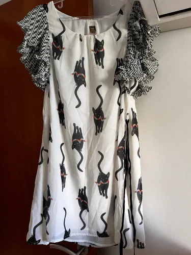 Vestido farm gatinho usado