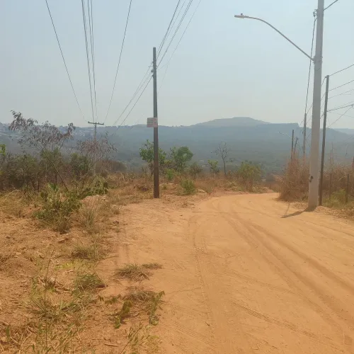 Lote alto do açude Paracatu MG
