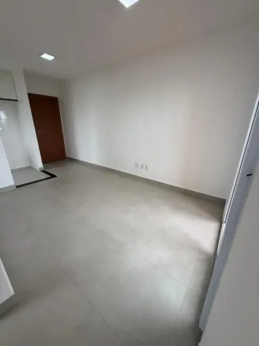ALUGO APARTAMENTO NO CONDOMÍNIO CHAPADA CESARI!!