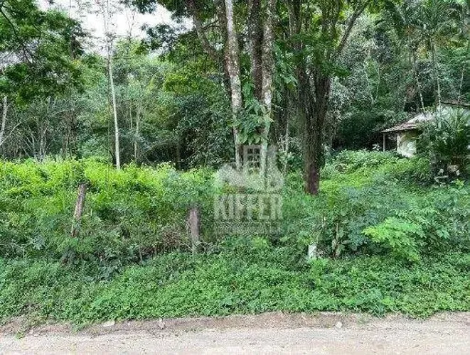 Terreno à venda, 2026,66 m² por R$ 240.000 - Muriqui - Niterói/RJ