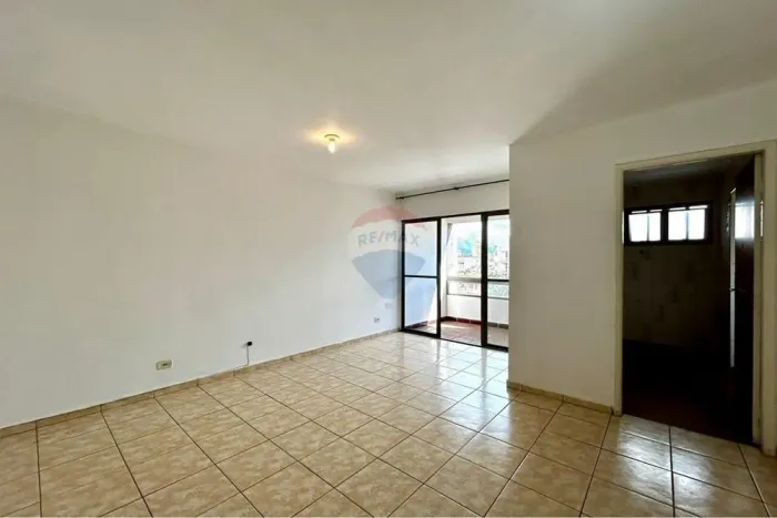 REMAX vende Apto 1 quarto, sala 2 ambientes, com Varandas, 1 vaga garagem, bairro Botagofo