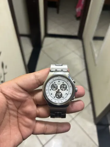 SWATCH CARA BRANCA ZERO