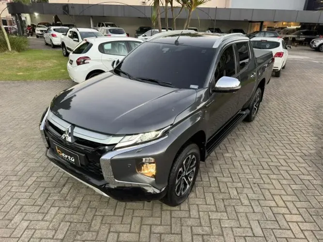 Mitsubishi L200 Triton Sport HPE-S 2.4 CD Dies. AUT 2025