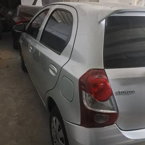 Toyota Etios X 1.3 Flex 16V 5P Mec. 2017