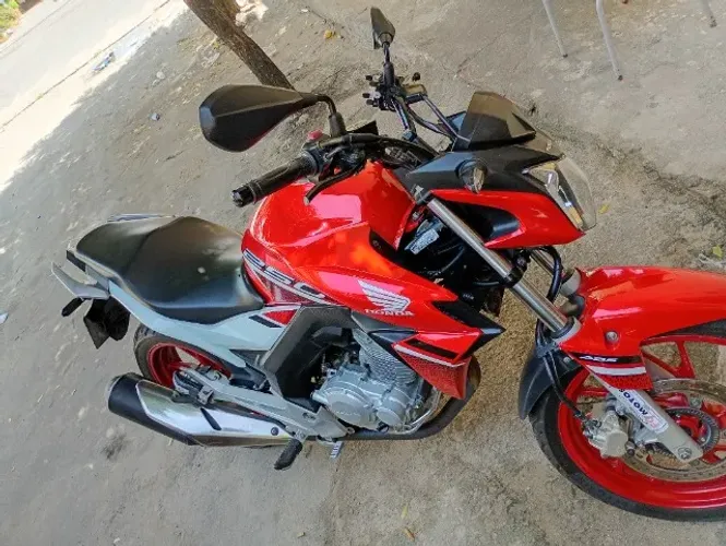 CB Twister 250 ABS