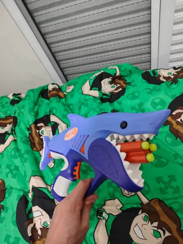Nerf Shark Tubarão - Blaster semi novo