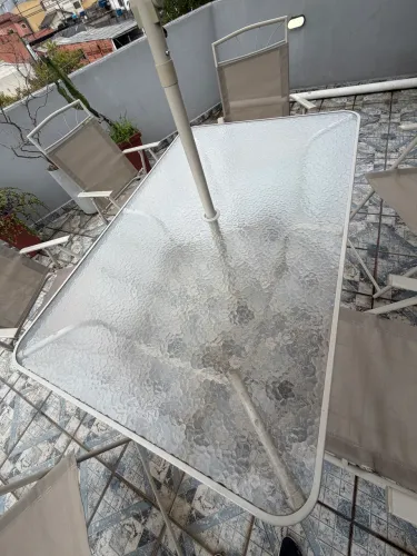 Conjunto Mesa e 6 cadeiras área externa