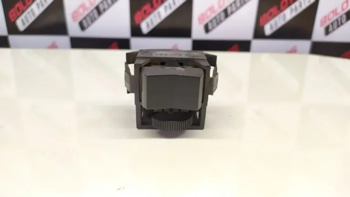 107 Botão Interruptor Farol C/ Reostato VW Gol/Parati/Saveiro 81/87
