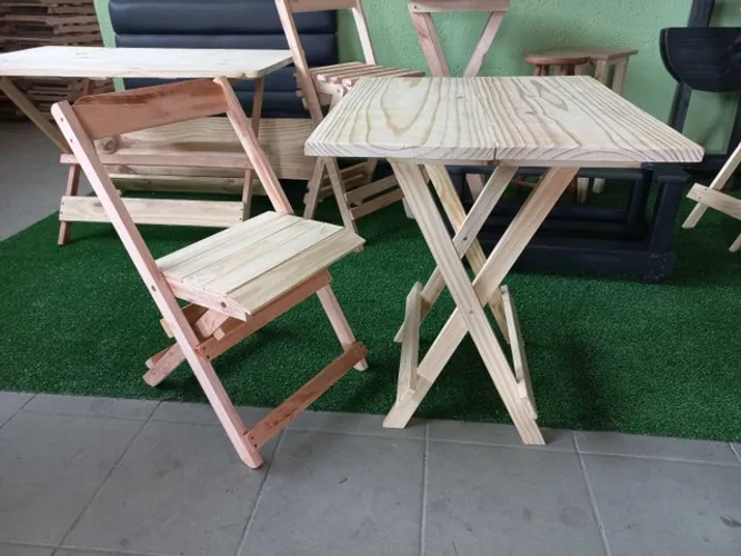Mesa dobrável para Adega 