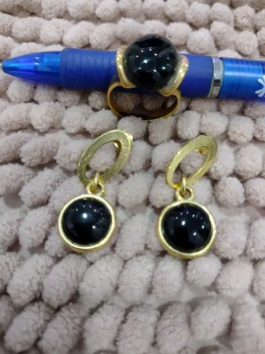 Conjunto de Brincos e Anel novos