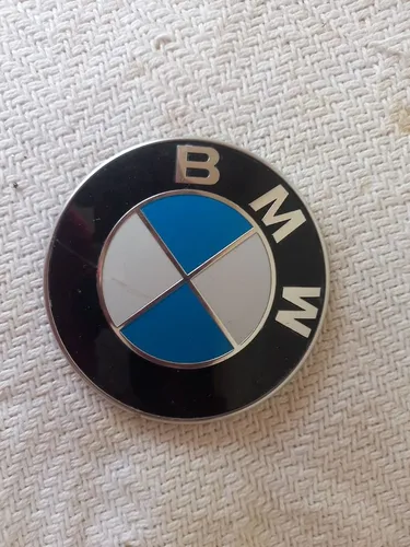 Emblema da BMW pra capu e porta-mala 