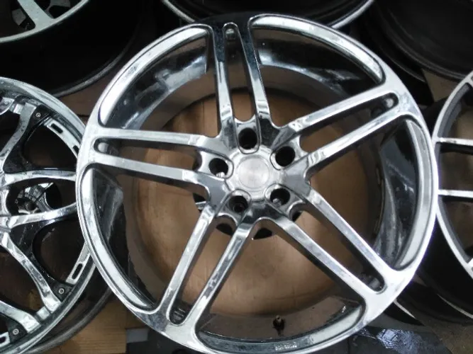 Jogo de Rodas Aro 20 Mangels 5x114 20x8,5 Off Set 35 Cromada Seminova