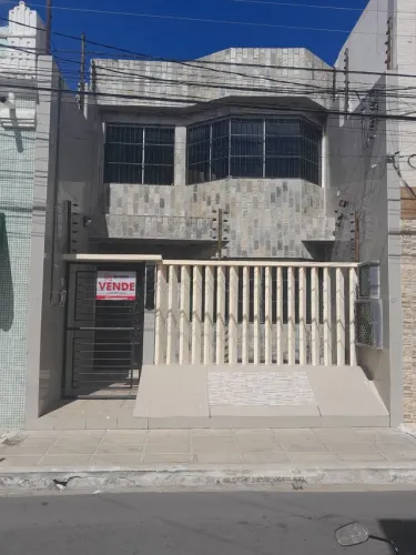 IMÓVEL À VENDA NO CENTRO DE JUAZEIRO(BA).
