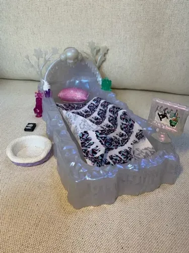 Cama Gelada Abbey Bominable - Monster High 