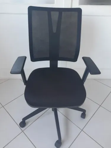 Cadeira diretor Addit 