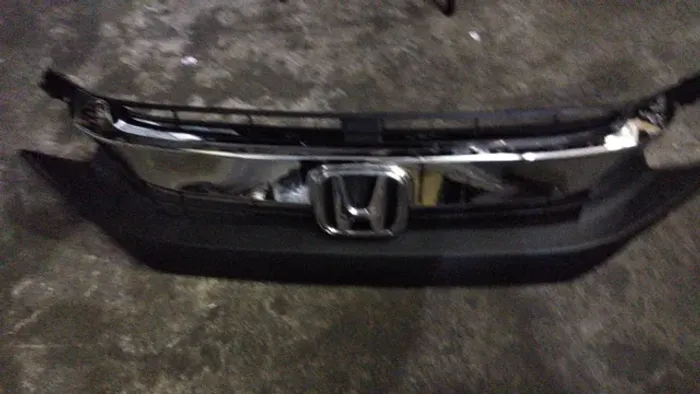 Grade preta e cromada Honda civic g10 nova 2017
