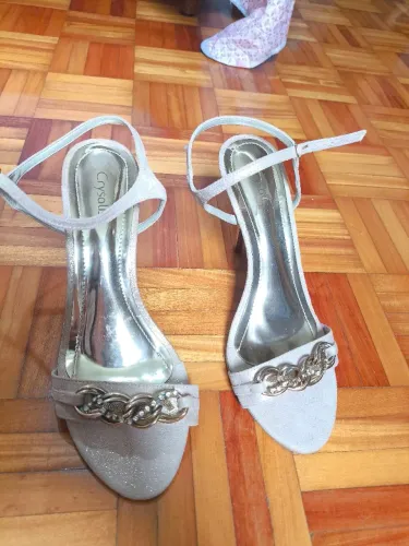 Sandália feminina crysalis