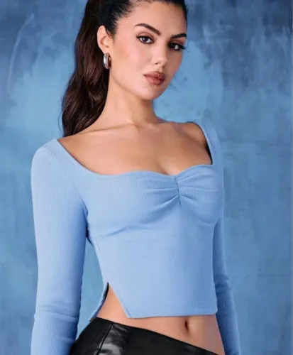 Cropped Azul NOVO! Nunca usado!