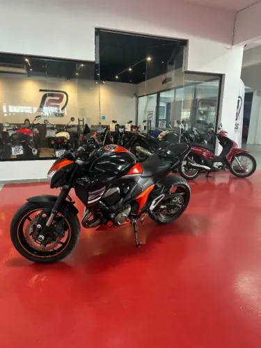 Kawasaki Z800 ABS