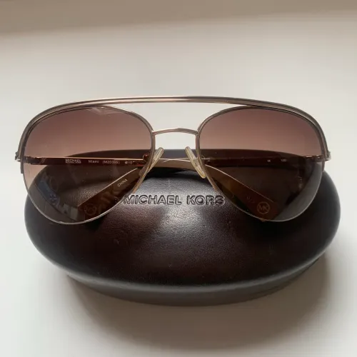Óculos Michael Kors