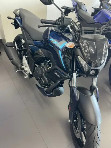 FAZER FZ15 ABS CONNECTED
