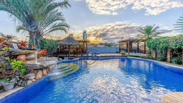 Casa com 3 dormitórios à venda, 550 m² por R$ 2.500.000,00 - Itoupava Norte - Blumenau/SC