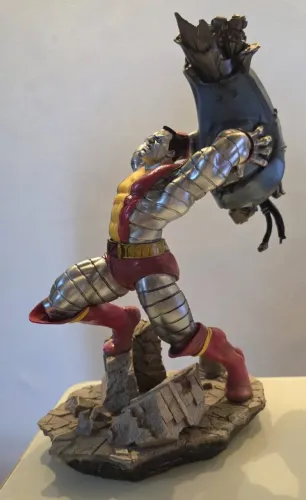 Iron Studios - Colossus Marvel Comics Bds Art Scale 1/10