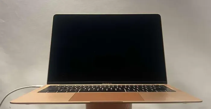 MacBook Air 2018 (rose gold)