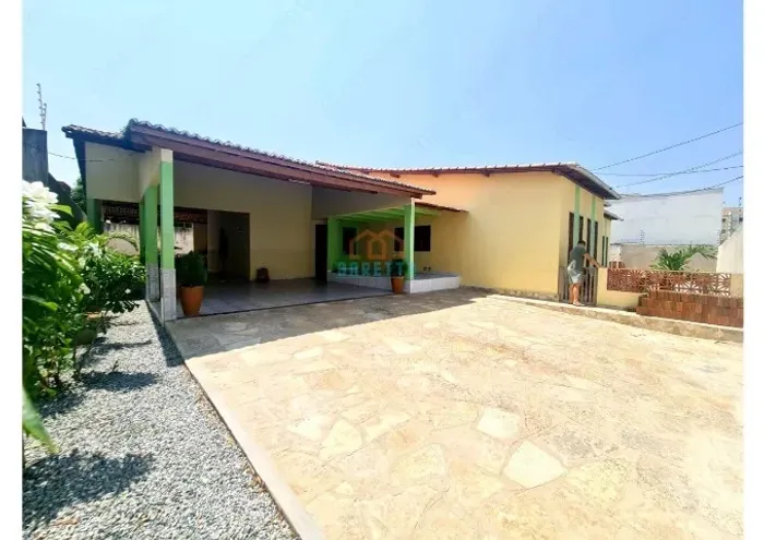CÓD: 3092. Casa para Venda no bairro Costa e Silva