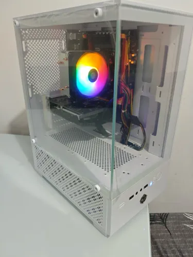 PC GAMER XEON + 16gb + RX 550 4gb