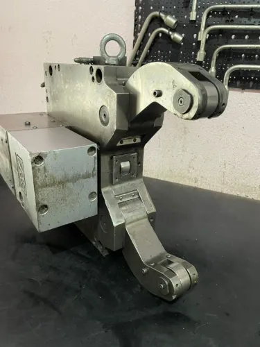 Luneta Hidráulica para torno CNC