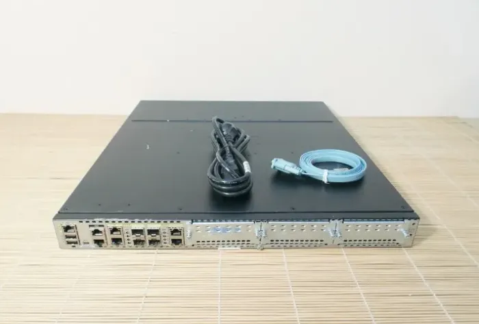 Roteador de Serviços Integrados série 4431