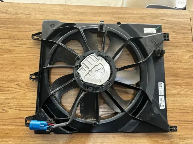 Defletor Eletroventilador Ventoinha Fiat Pulse Fastback 52220971