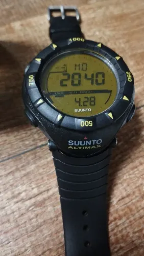 Relógio Suunto Altimax - Novo