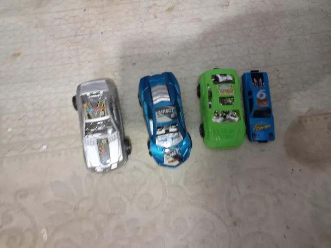 Coleção de Carrinhos de Brinquedo. plastico