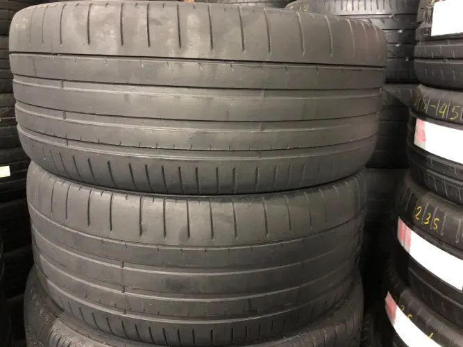 Pneus 285/35/ZR23 por 500$ cada Pirelli pzero