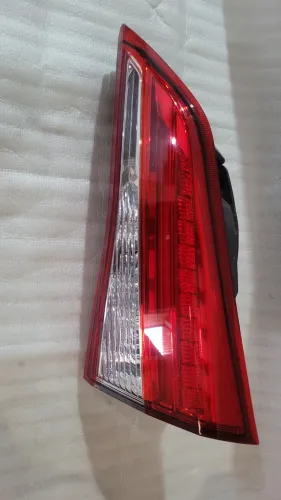Lanterna da tampa yaris sedan c led direita