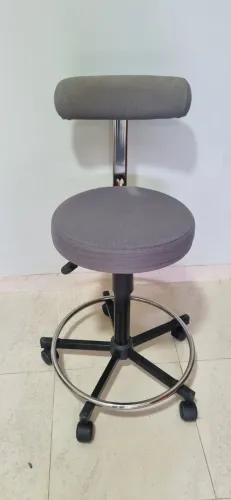 Cadeira Tipo Mocho (Giratória) - Conforto p/ Clínica, Salão, Estética