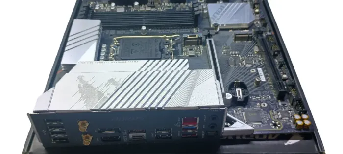 PLACA B660M AORUS PRO AX  DDR5 LGA 1700 -SOMENTE SINGLE