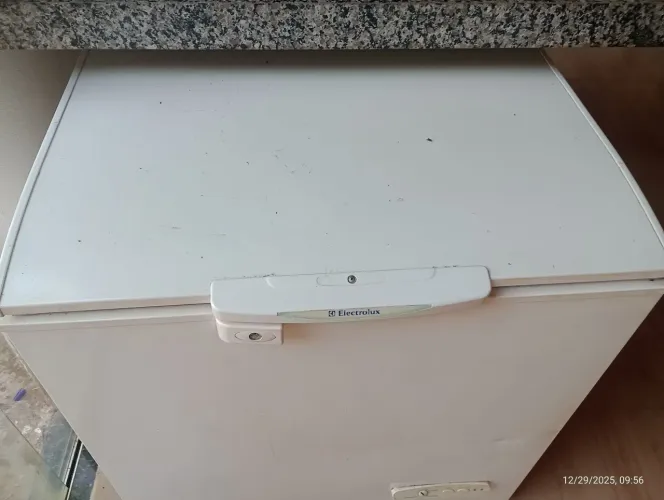 Vendo freezer usado horizontal