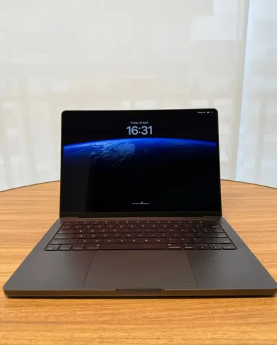 Macbook Pro M3 PRO 14 18GB/512GB - Impecável