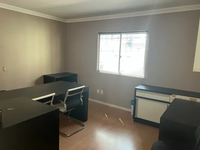 Sala Comercial! No centro!